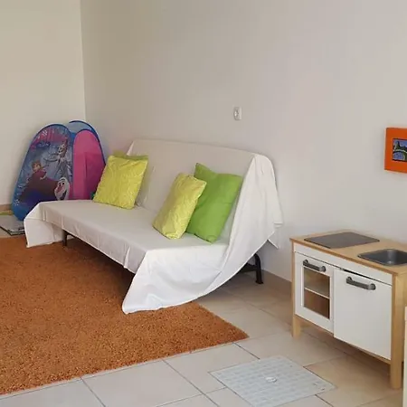 House 12